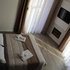 Dante Relais Naples